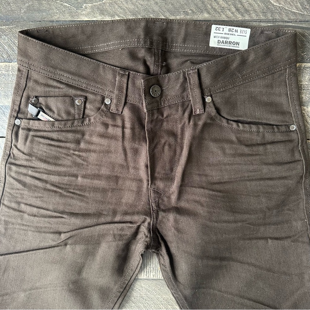 Men’s Diesel Darron Regular Slim-Tapered Jeans